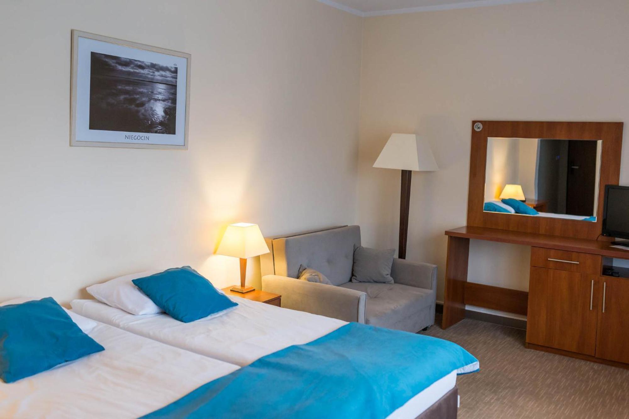 Hotel Mazury กีจิซโก ภายนอก รูปภาพ