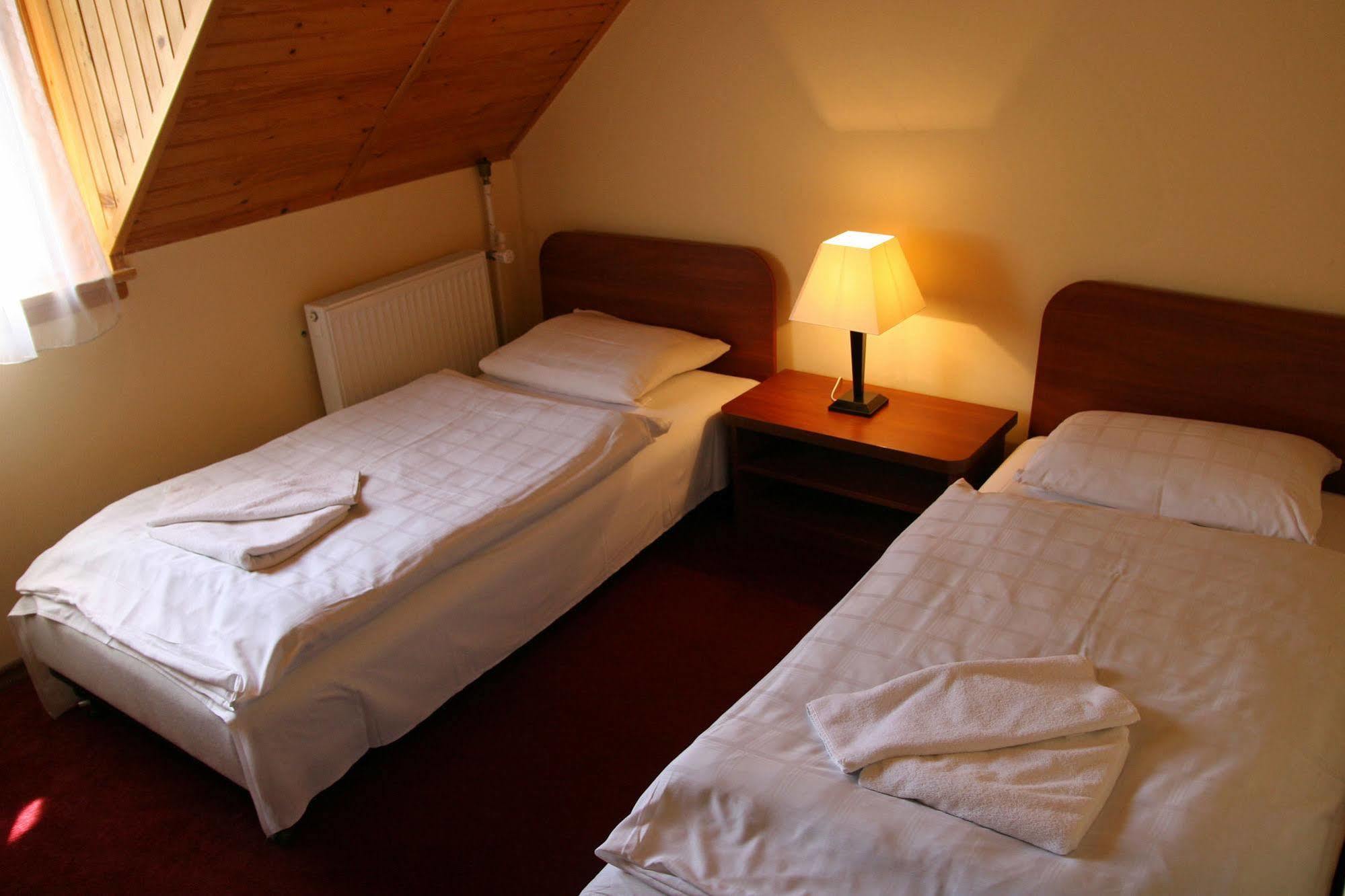 Hotel Mazury กีจิซโก ภายนอก รูปภาพ